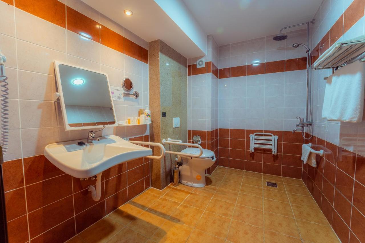 Hotel Perla Слэник-Молдова Экстерьер фото