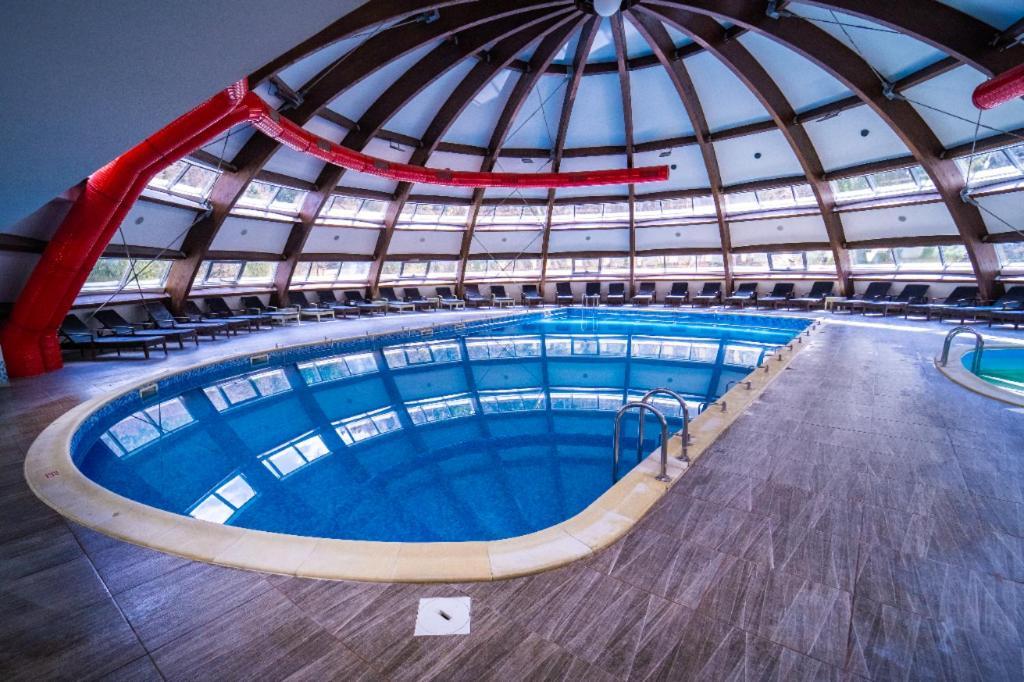 Hotel Perla Слэник-Молдова Экстерьер фото
