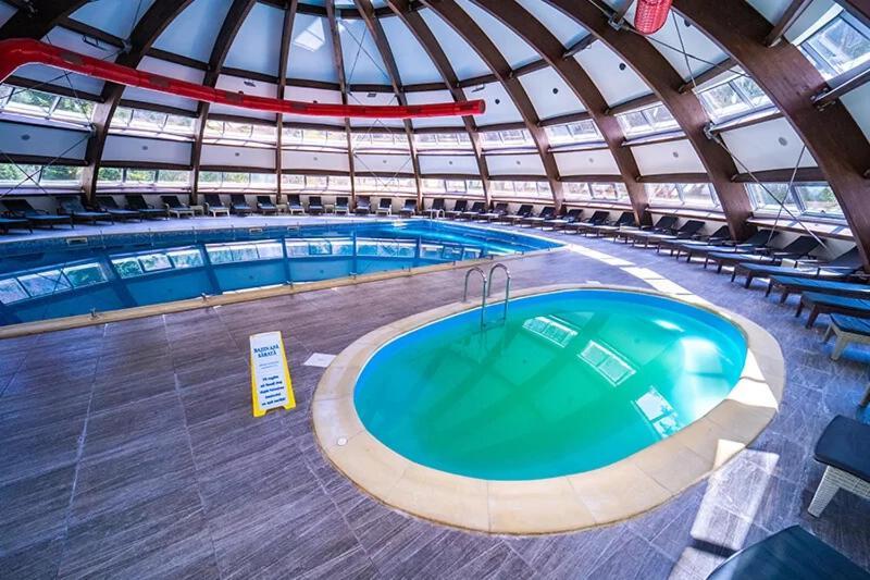 Hotel Perla Слэник-Молдова Экстерьер фото