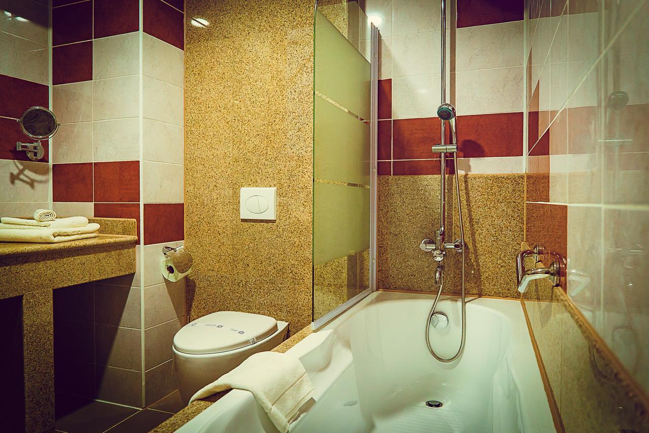 Hotel Perla Слэник-Молдова Экстерьер фото